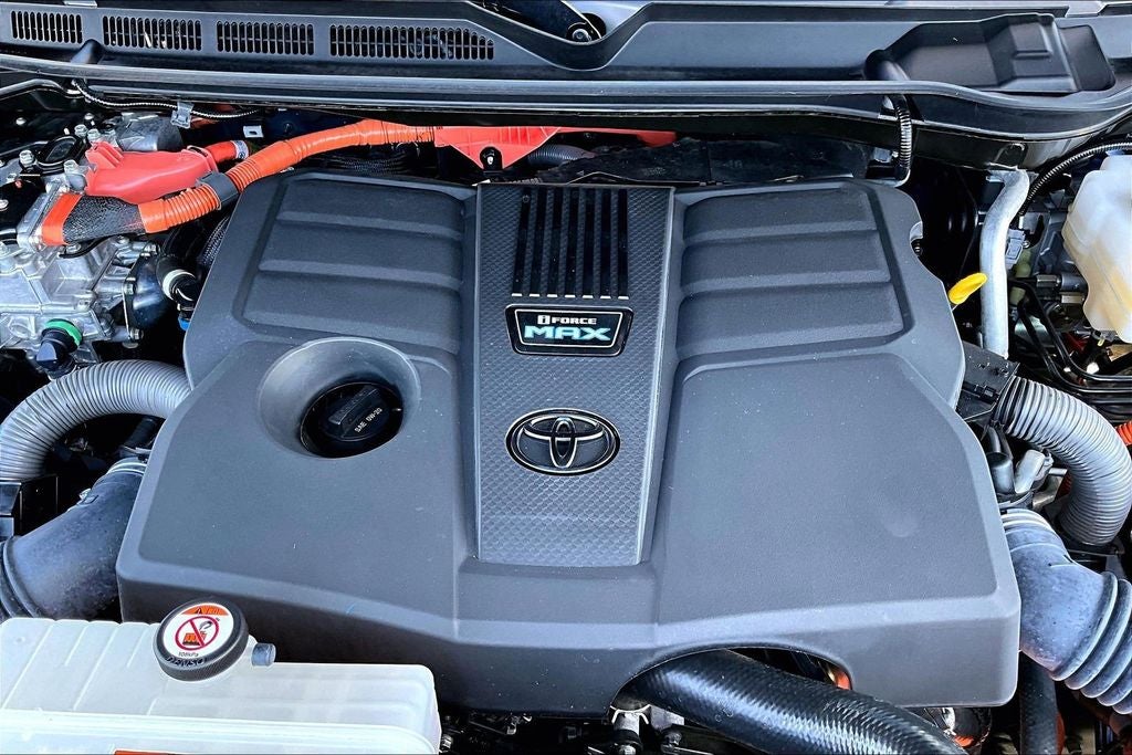 2023 Toyota Tundra Hybrid Capstone