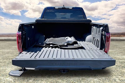 2023 Toyota Tundra Hybrid Capstone