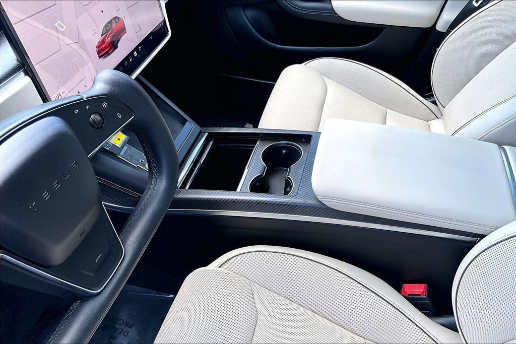 2023 Tesla Model S Plaid