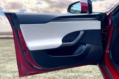 2023 Tesla Model S Plaid