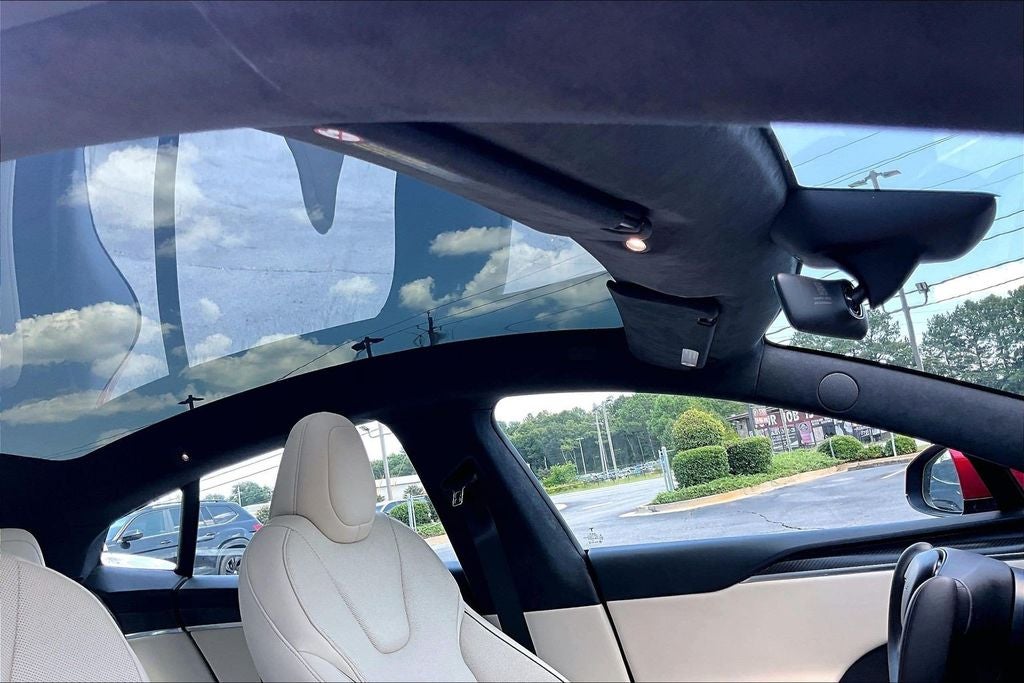 2023 Tesla Model S Plaid