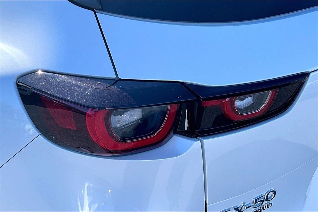 2025 Mazda Mazda CX-50 Hybrid Premium Plus