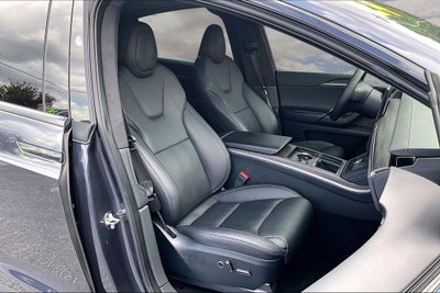 2024 Tesla Model X Base