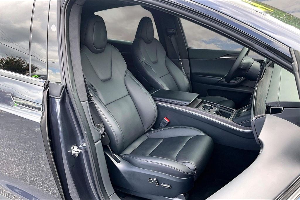 2024 Tesla Model X Base
