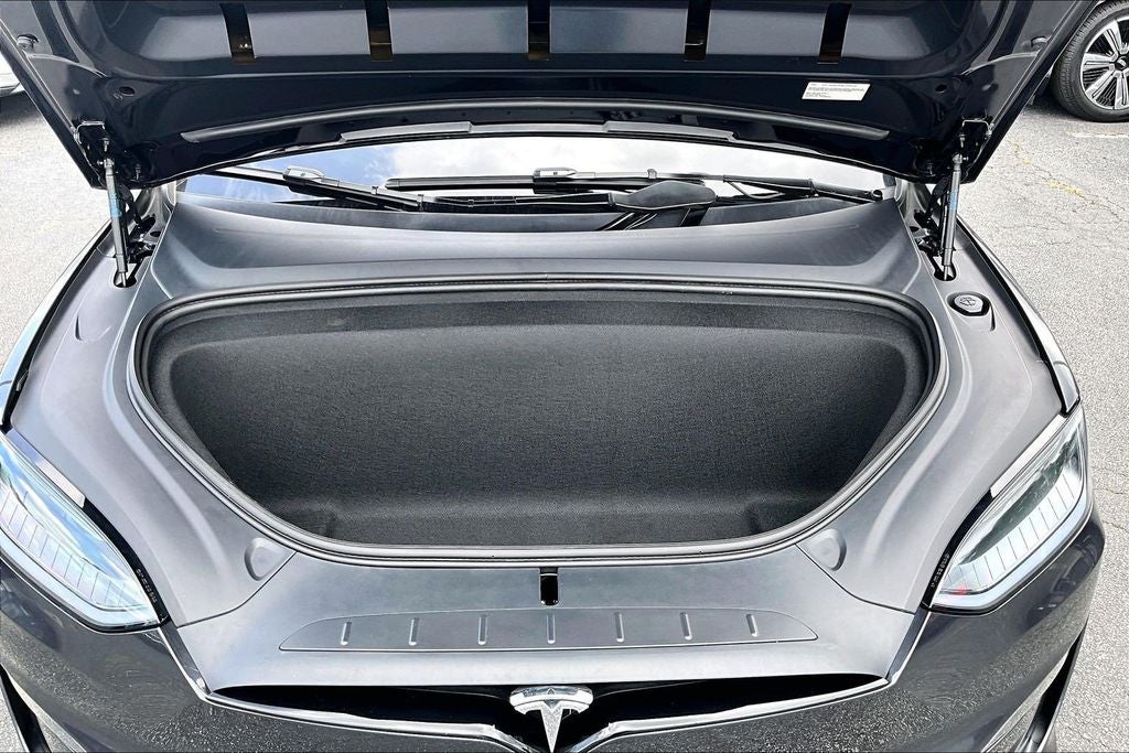 2024 Tesla Model X Base
