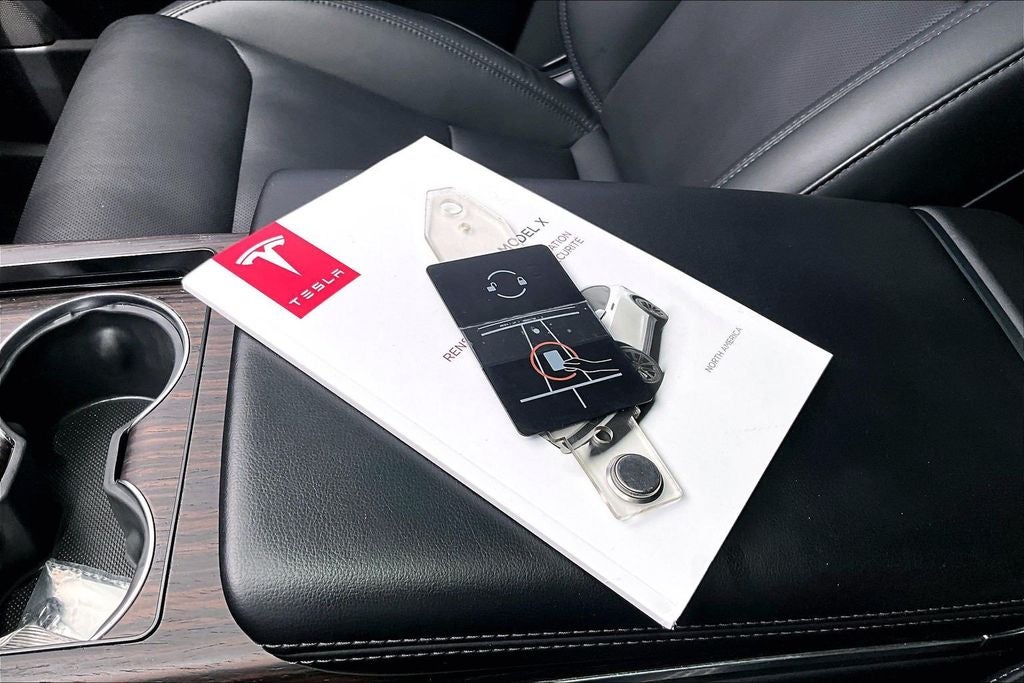 2024 Tesla Model X Base