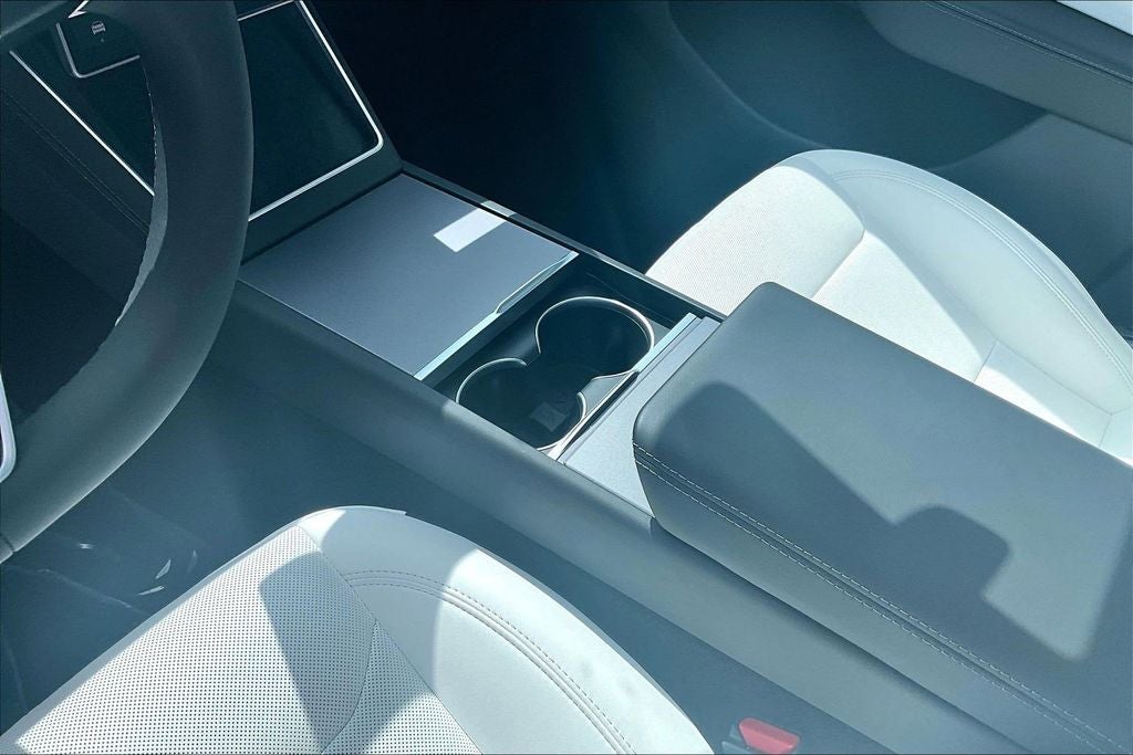 2026 Tesla Model Y Premium