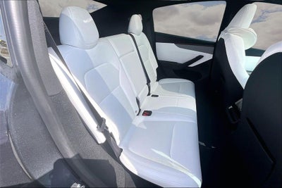 2026 Tesla Model Y Premium