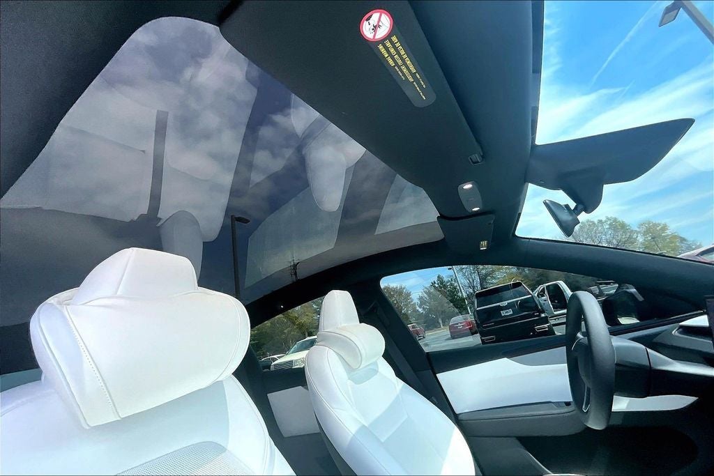 2026 Tesla Model Y Premium