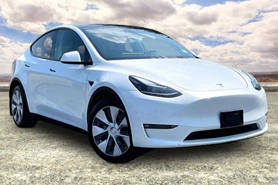 2023 Tesla Model Y Long Range