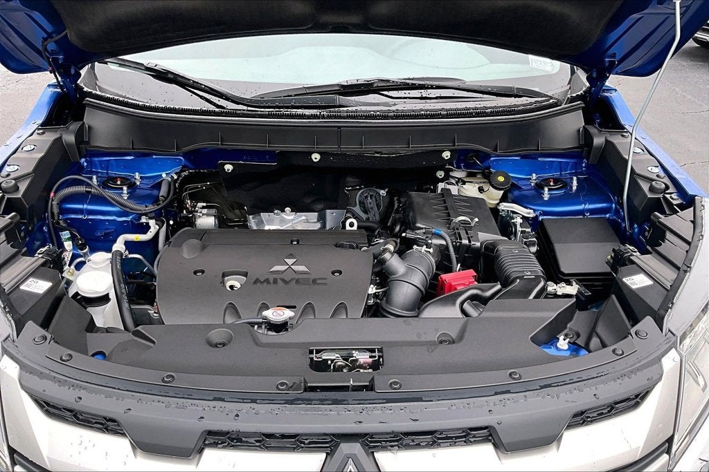 2027 Mitsubishi Outlander Sport Base