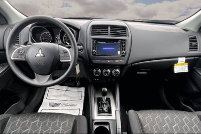 2027 Mitsubishi Outlander Sport Base
