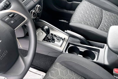 2027 Mitsubishi Outlander Sport Base