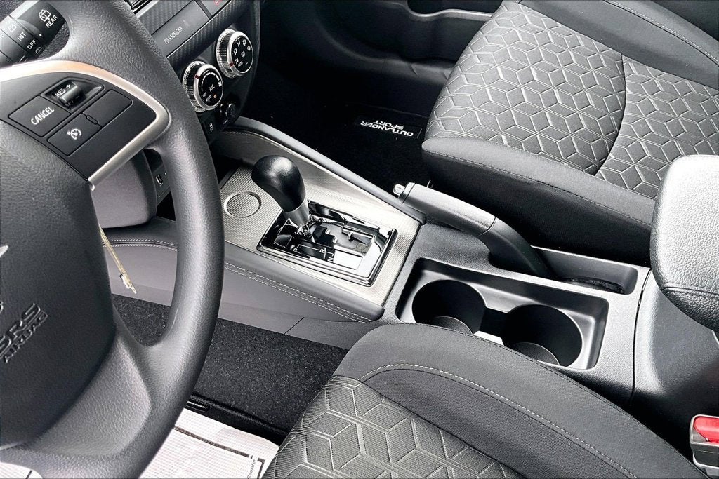 2027 Mitsubishi Outlander Sport Base