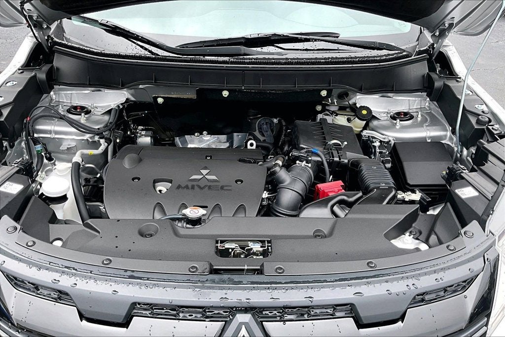 2027 Mitsubishi Outlander Sport Base