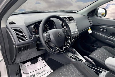 2027 Mitsubishi Outlander Sport Base