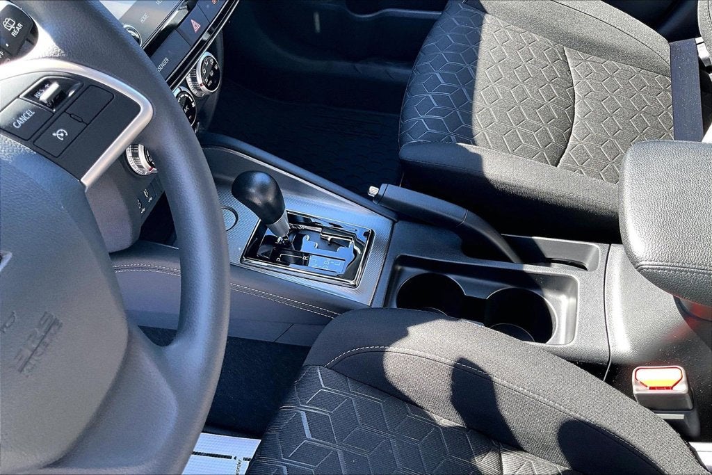 2027 Mitsubishi Outlander Sport Base