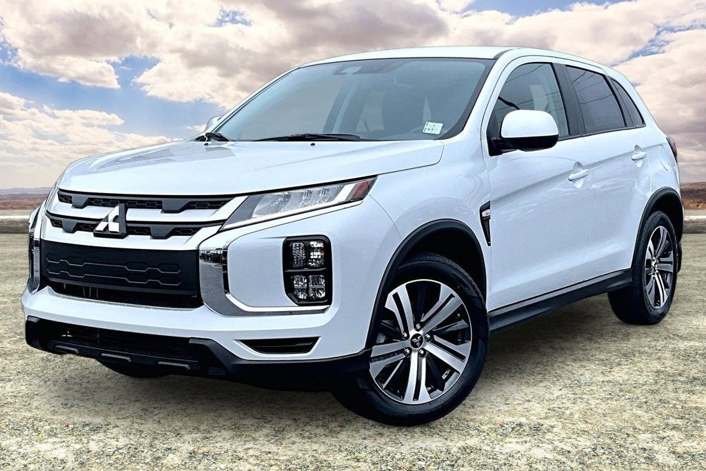 2027 Mitsubishi Outlander Sport Base
