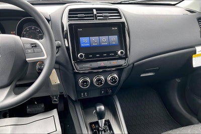 2027 Mitsubishi Outlander Sport Base