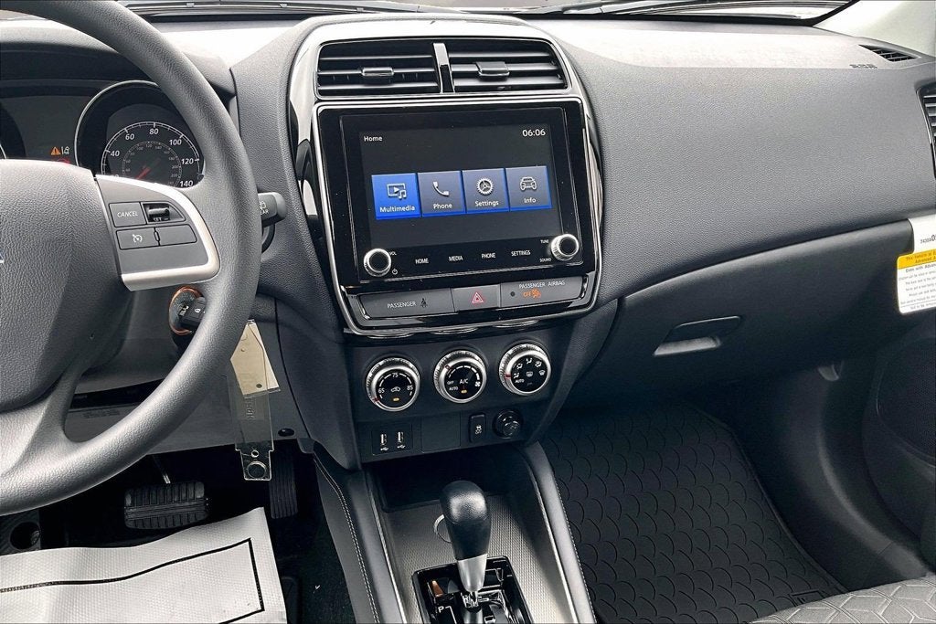 2027 Mitsubishi Outlander Sport Base