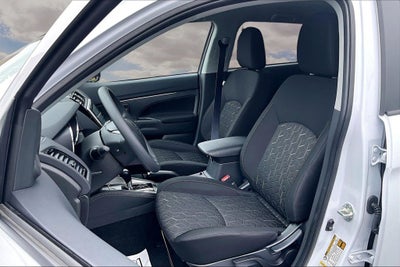 2027 Mitsubishi Outlander Sport Base