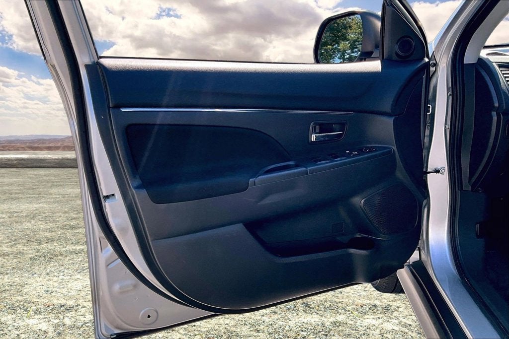2025 Mitsubishi Outlander Sport 2.0 ES