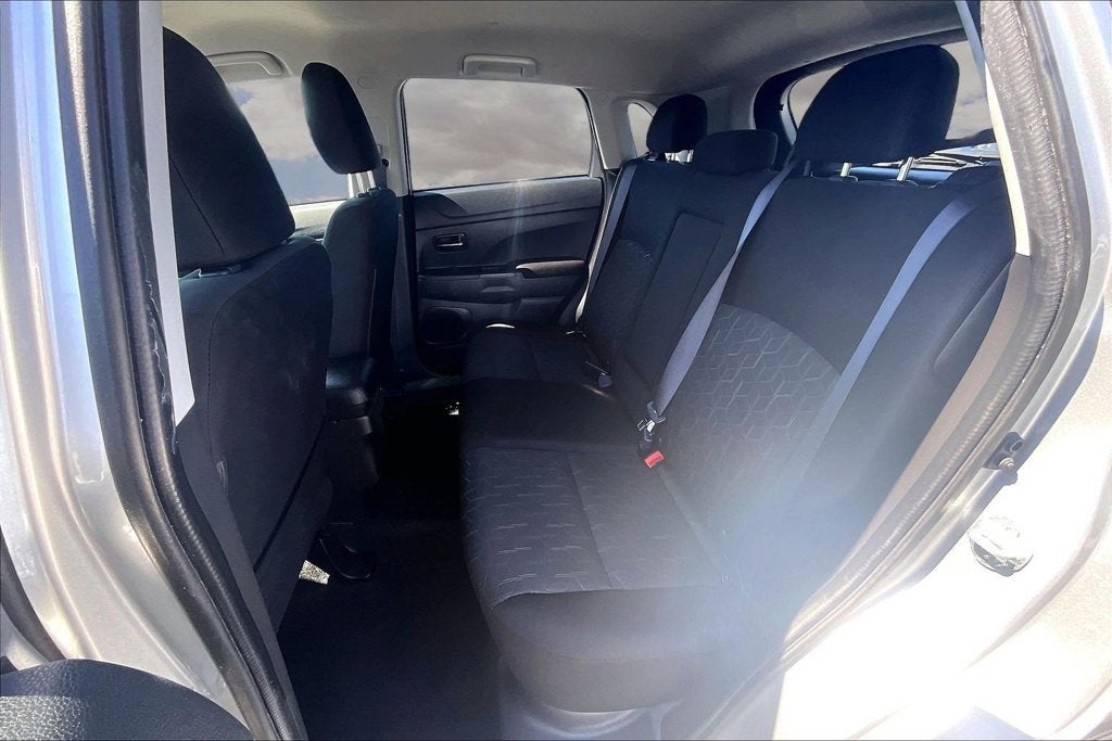 2025 Mitsubishi Outlander Sport 2.0 ES