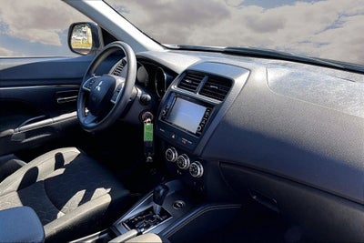 2025 Mitsubishi Outlander Sport 2.0 ES