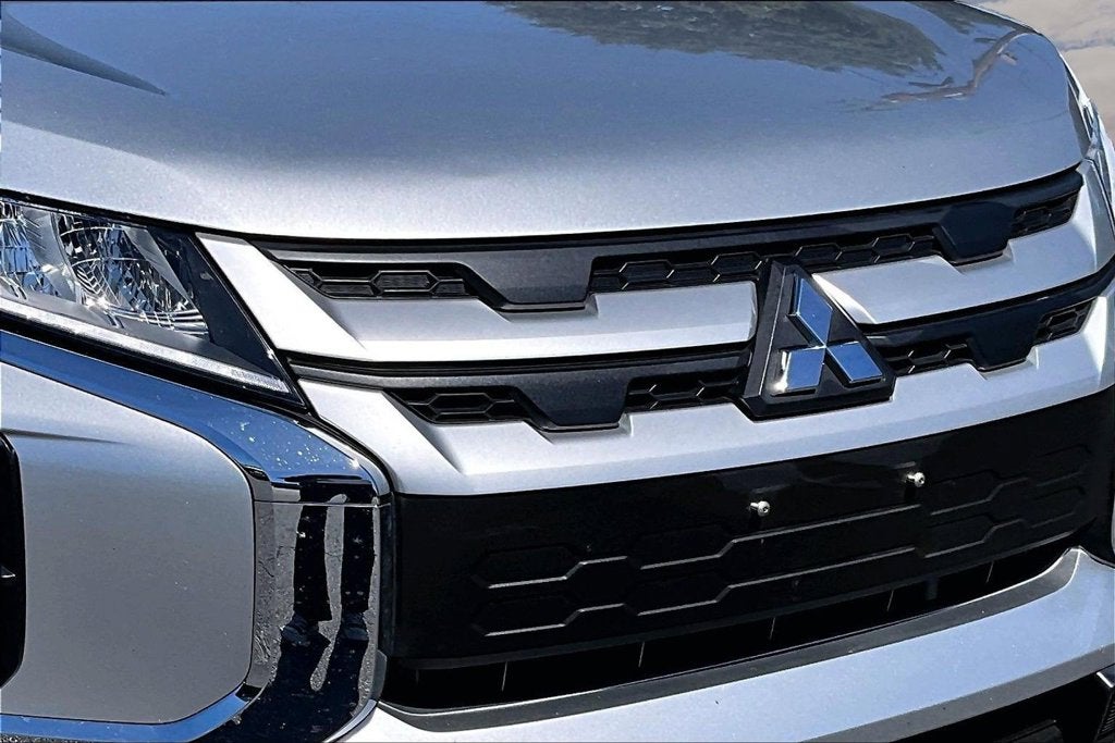 2025 Mitsubishi Outlander Sport 2.0 ES