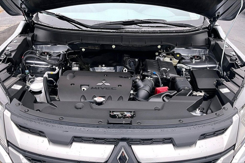 2027 Mitsubishi Outlander Sport Base