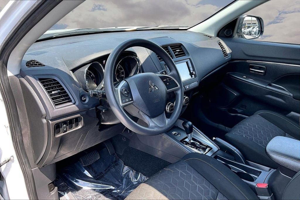 2024 Mitsubishi Outlander Sport Base