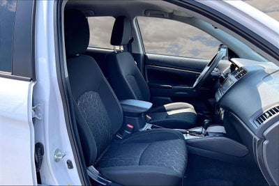 2024 Mitsubishi Outlander Sport Base