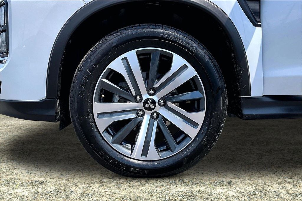 2024 Mitsubishi Outlander Sport Base