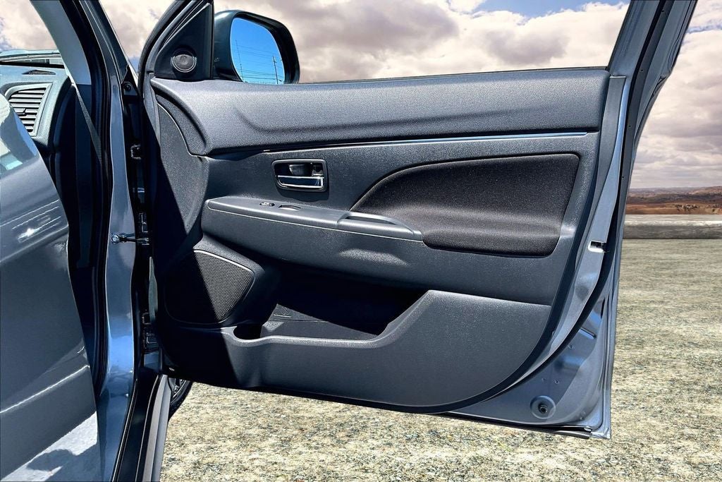2025 Mitsubishi Outlander Sport 2.0 ES