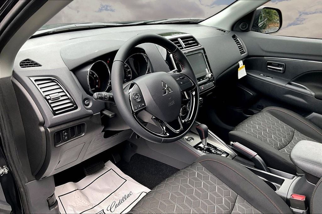 2026 Mitsubishi Outlander Sport Base