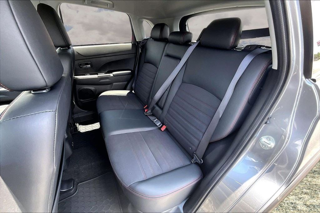 2026 Mitsubishi Outlander Sport Base