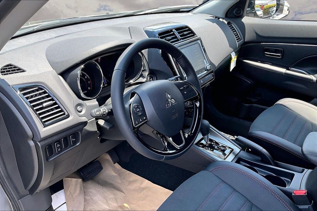 2026 Mitsubishi Outlander Sport Base