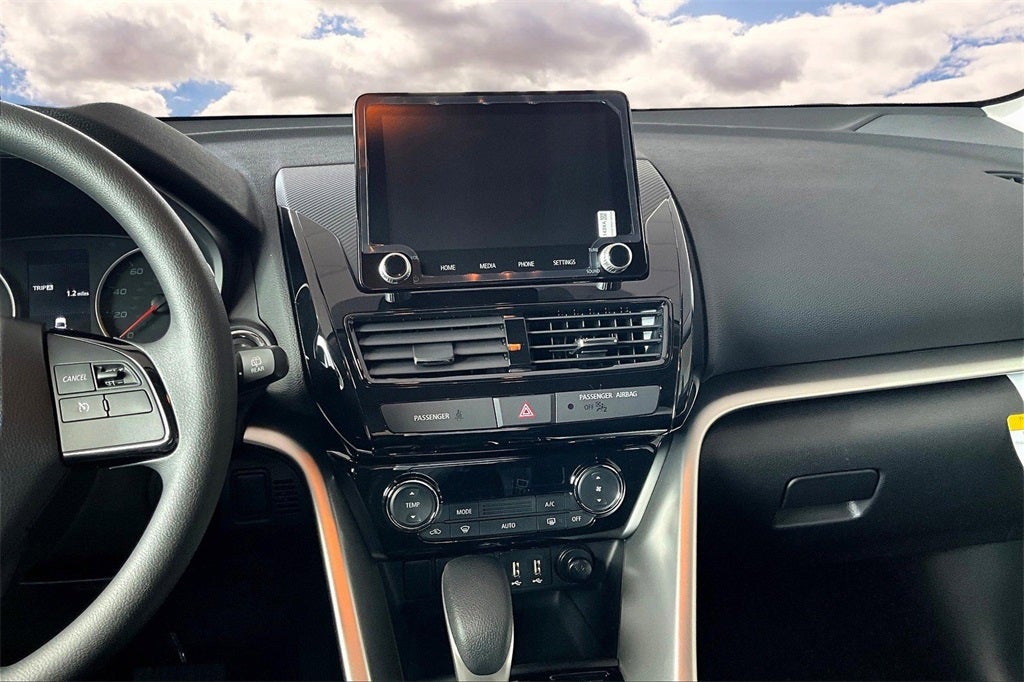 2025 Mitsubishi Eclipse Cross Base