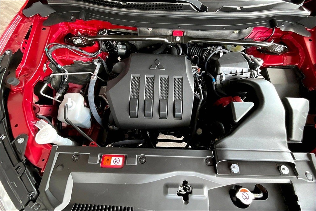 2025 Mitsubishi Eclipse Cross Base