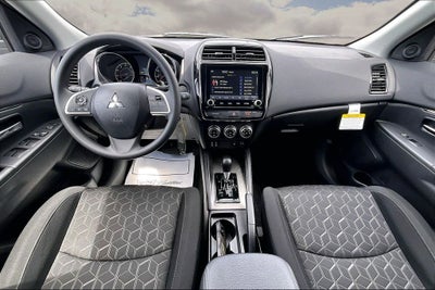 2026 Mitsubishi Eclipse Cross LE