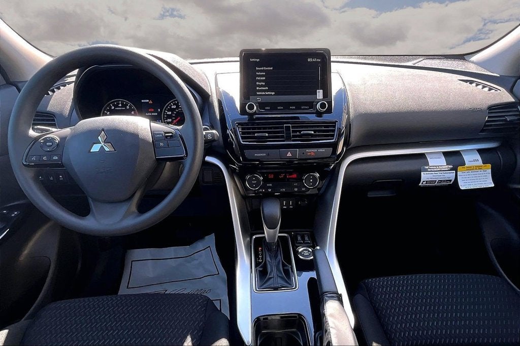 2026 Mitsubishi Eclipse Cross Base
