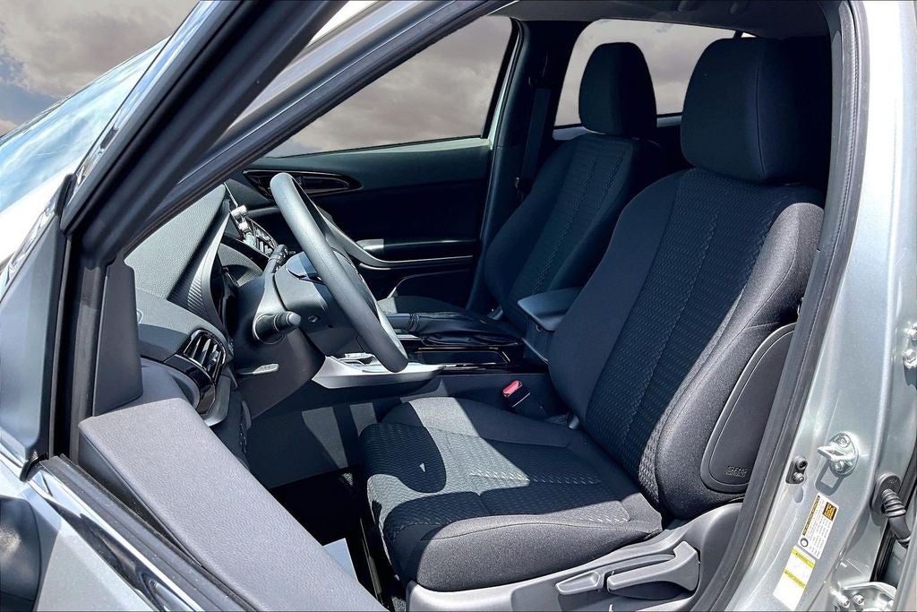 2026 Mitsubishi Eclipse Cross Base