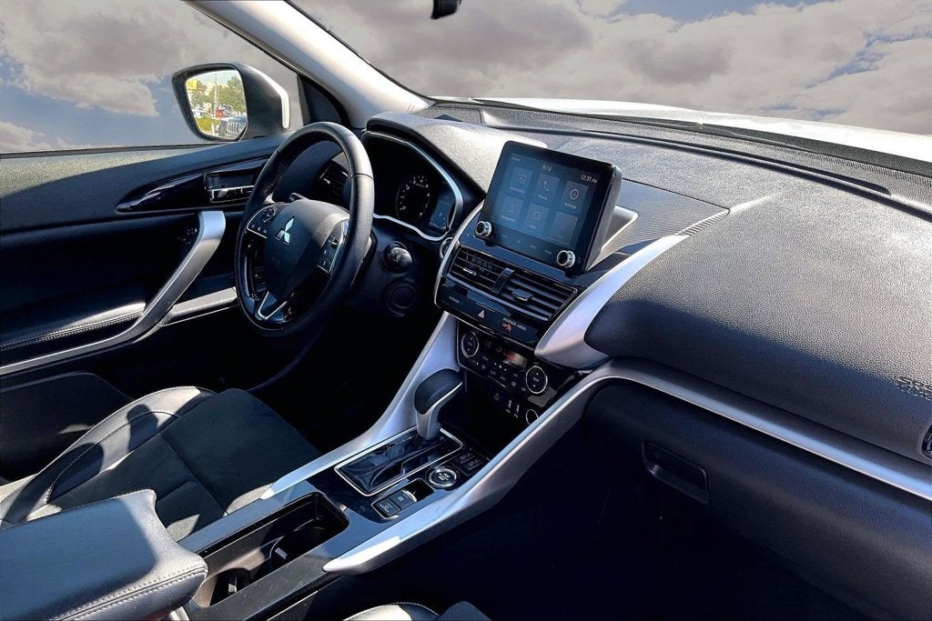 2025 Mitsubishi Eclipse Cross SE