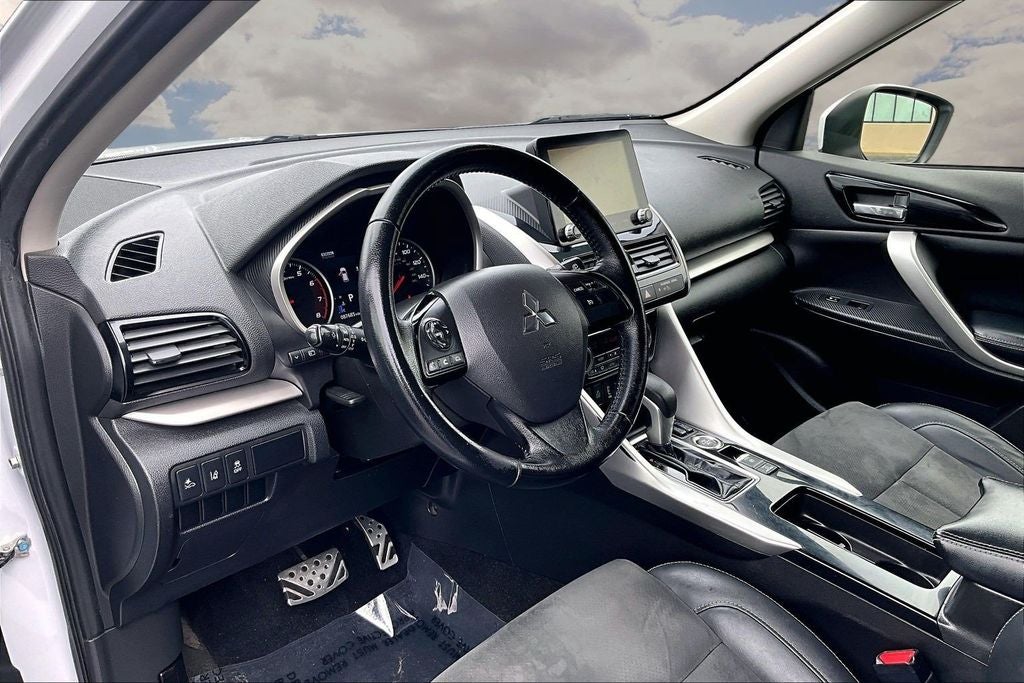 2023 Mitsubishi Eclipse Cross SE