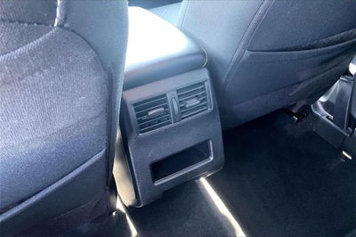 2024 Mitsubishi Outlander ES