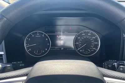 2024 Mitsubishi Outlander ES