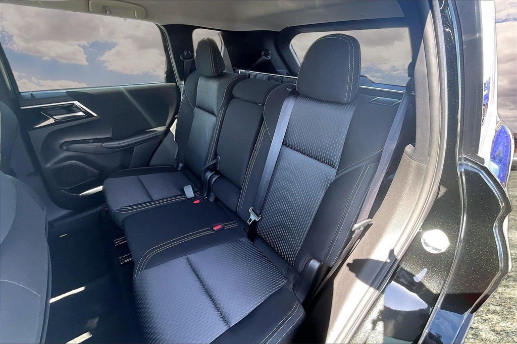 2024 Mitsubishi Outlander ES