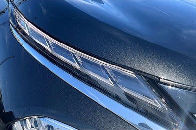 2024 Mitsubishi Outlander ES