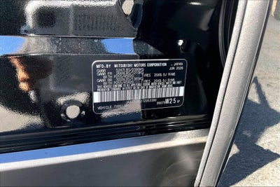 2026 Mitsubishi Outlander Base
