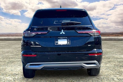 2026 Mitsubishi Outlander SE